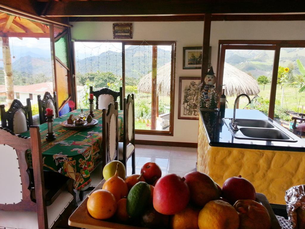 Coliving La Boira Bed & Breakfast Jardin Luaran gambar