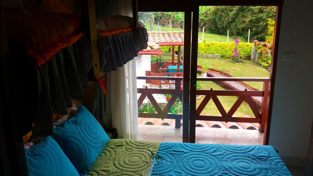 Coliving La Boira Bed & Breakfast Jardin Luaran gambar